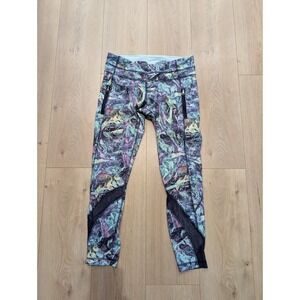 Lululemon Inspire Tight I| *Full-On
Luxtreme Mesh Iridescent Multi/
Naval Blue 8